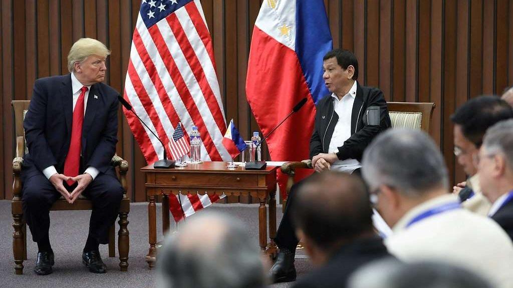 President Rodrigo Duterte and President Donald Trump at the Philippine International Convention Center in Pasay City on November 13, 2017. 