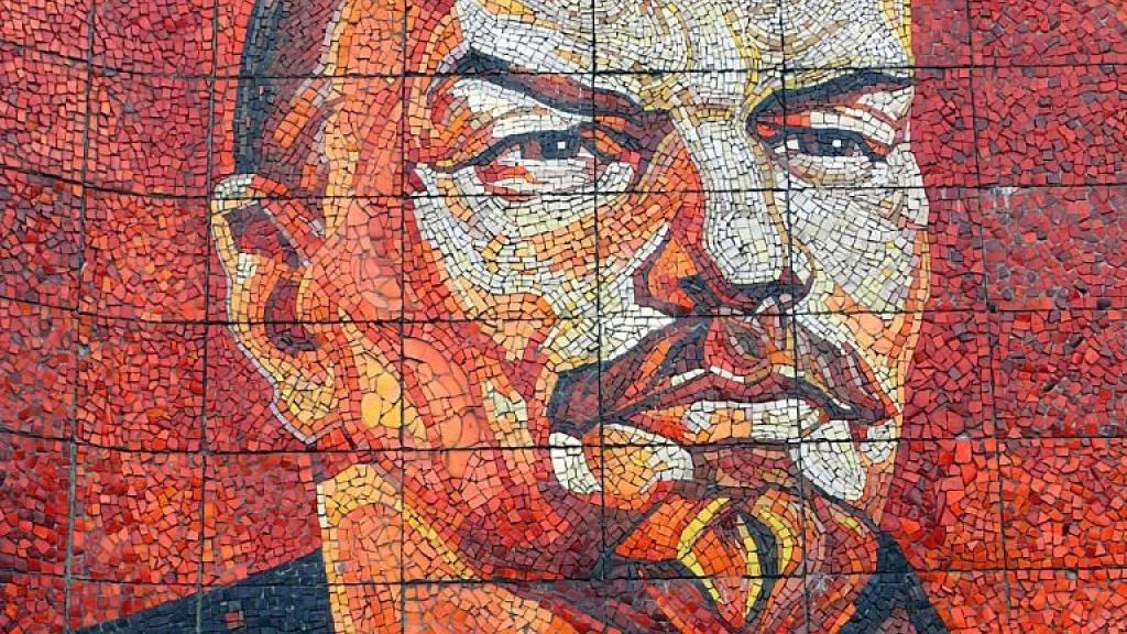 Lenin mural