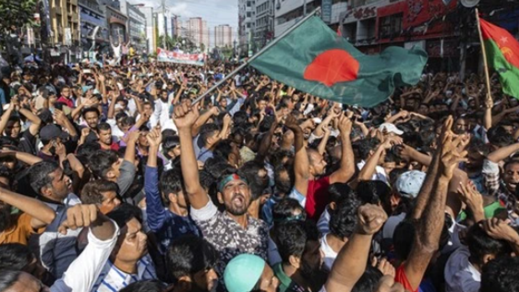 Bangladesh protests with flag