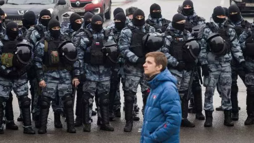 Russian riot police stand watch on the fringes of Alexei Navalny’s funeral in Moscow, 1 March 2024.