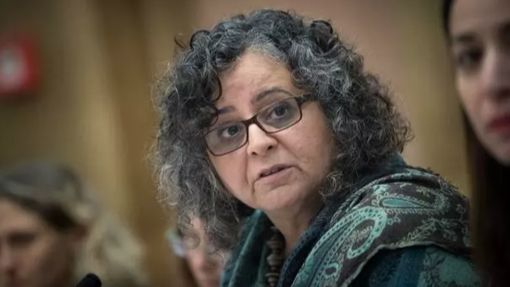 Member of the Knesset Aida Touma-Sliman chairs a Status of Women and Gender Equality Committee meeting, 17 November 2017.