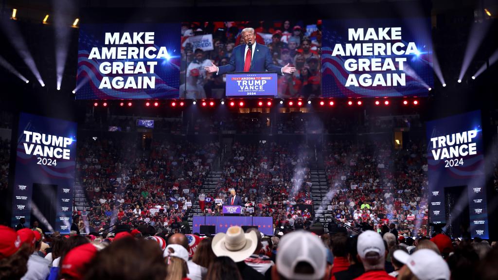 Trump Vance rally