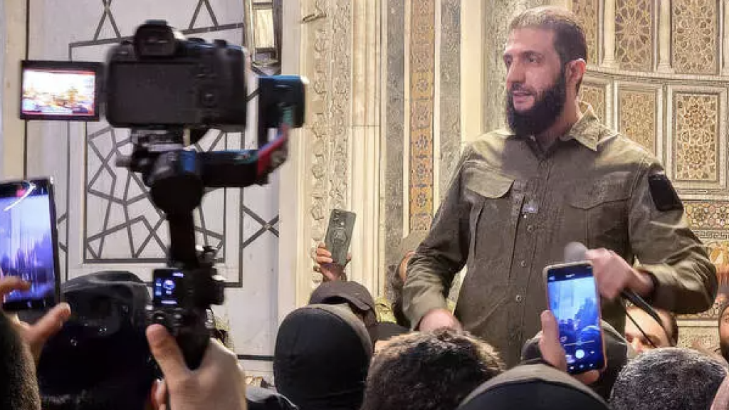 The militia leader Ahmed al-Jolani chose the Umayyad Mosque in Damascus as a highly symbolic stage for his first speech as the new Syrian ruler, 9 December 2024.Photo: IMAGO / ABACAPRESS