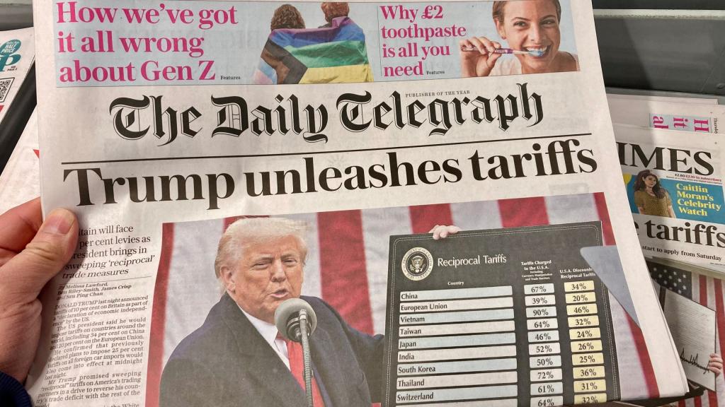 Newsapaper stand in Nottinghamshire, UK April 2025.