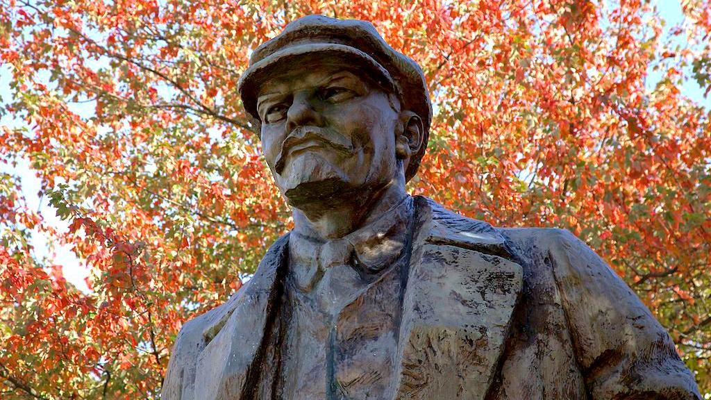 Statue of Lenin by Slovak sculptor Emil Venkov, 1988. It is on display in the Fremont neighborhood of Seattle. PHOTO: Ivan Meljac