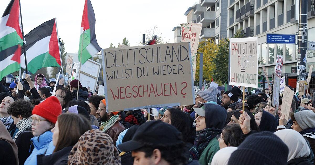 The new German chauvinism (Part I): From the Holocaust to ‘Israel-solidarity’