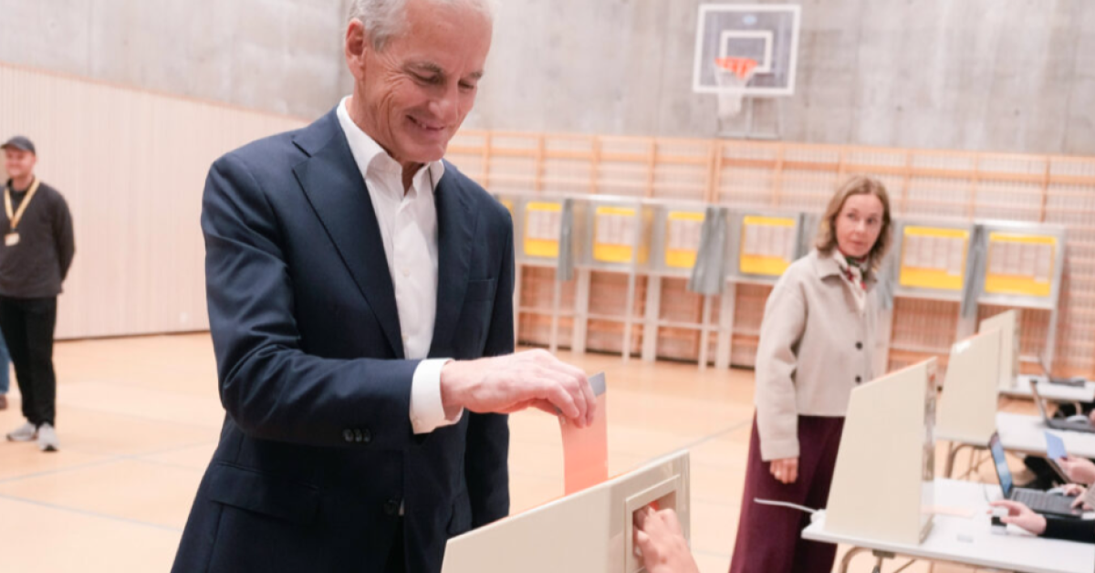 Norway election: Labour narrowly holds on to power amid uncertainty