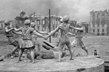 Emmanuil Evzerikhin, Stalingrad (1943)