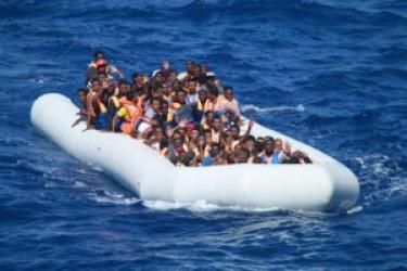 inflatable boat immigrants