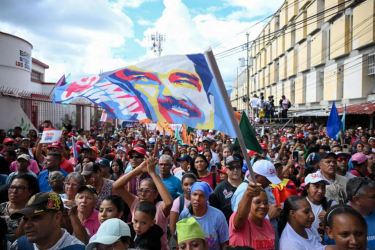 pro-Maduro rally