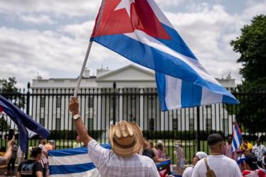 Cuba flag outside White House