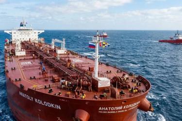 Russian oil tanker